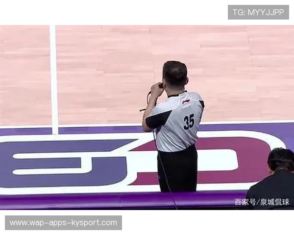 官方确认裁判将使用防汗麦克风保证指令清晰