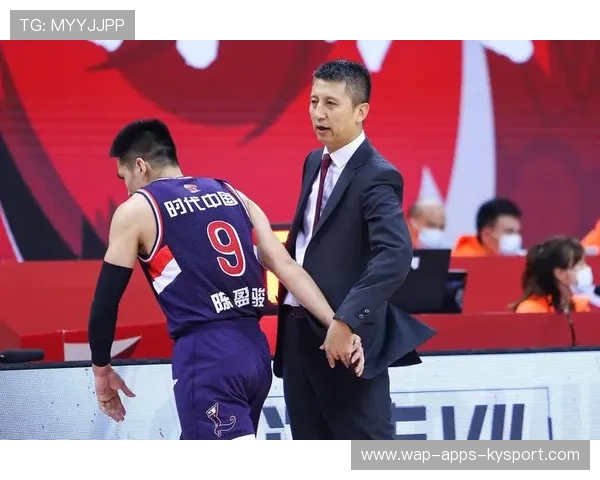 广州队最后一分钟补篮完成致胜一击