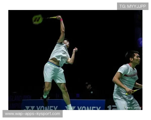 羽毛球女子扣杀被对手吓哭，背后的故事震撼人心！